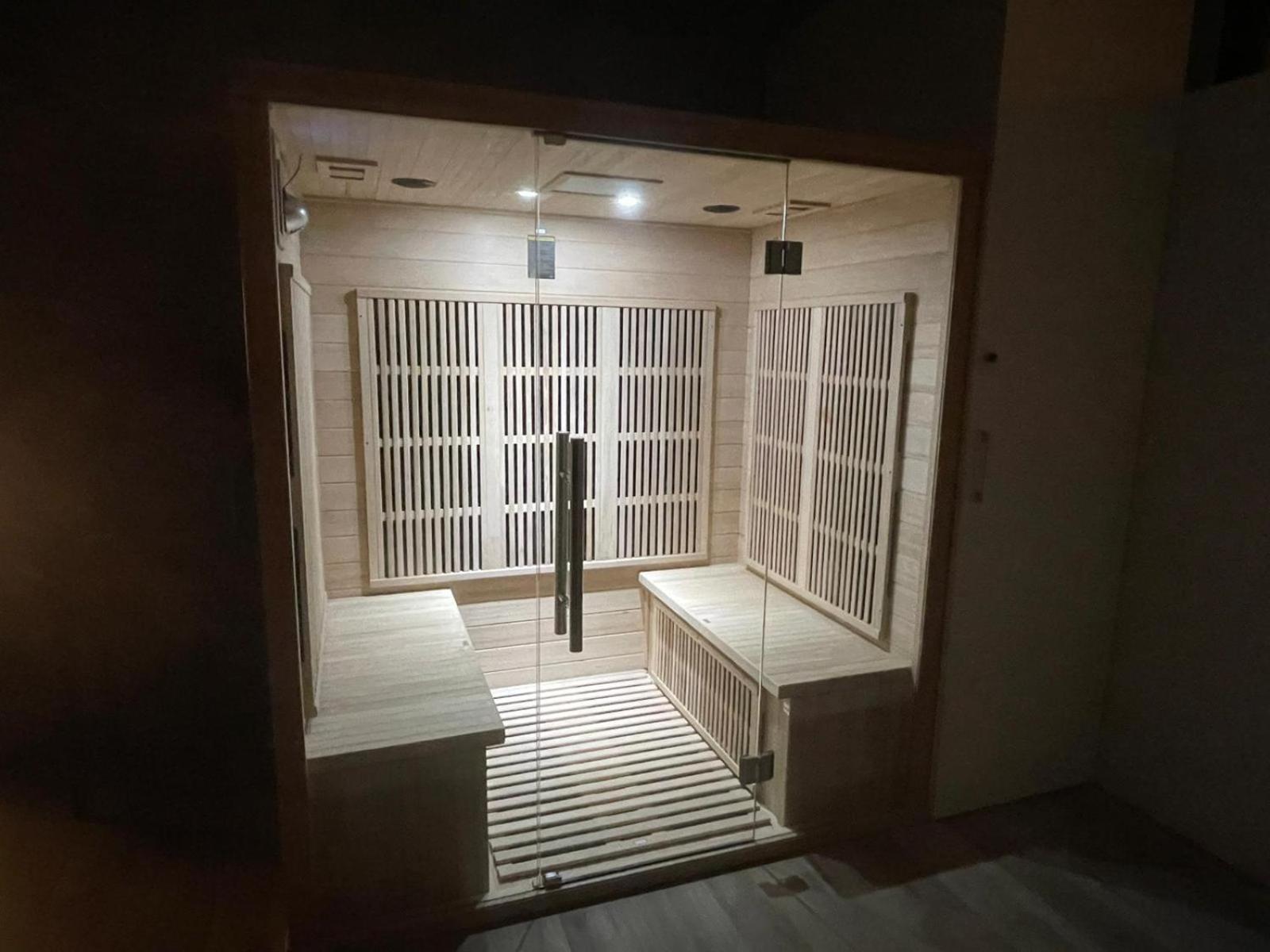 Novecento Luxury&Spa Residence 4 Stelle Montese Bagian luar foto
